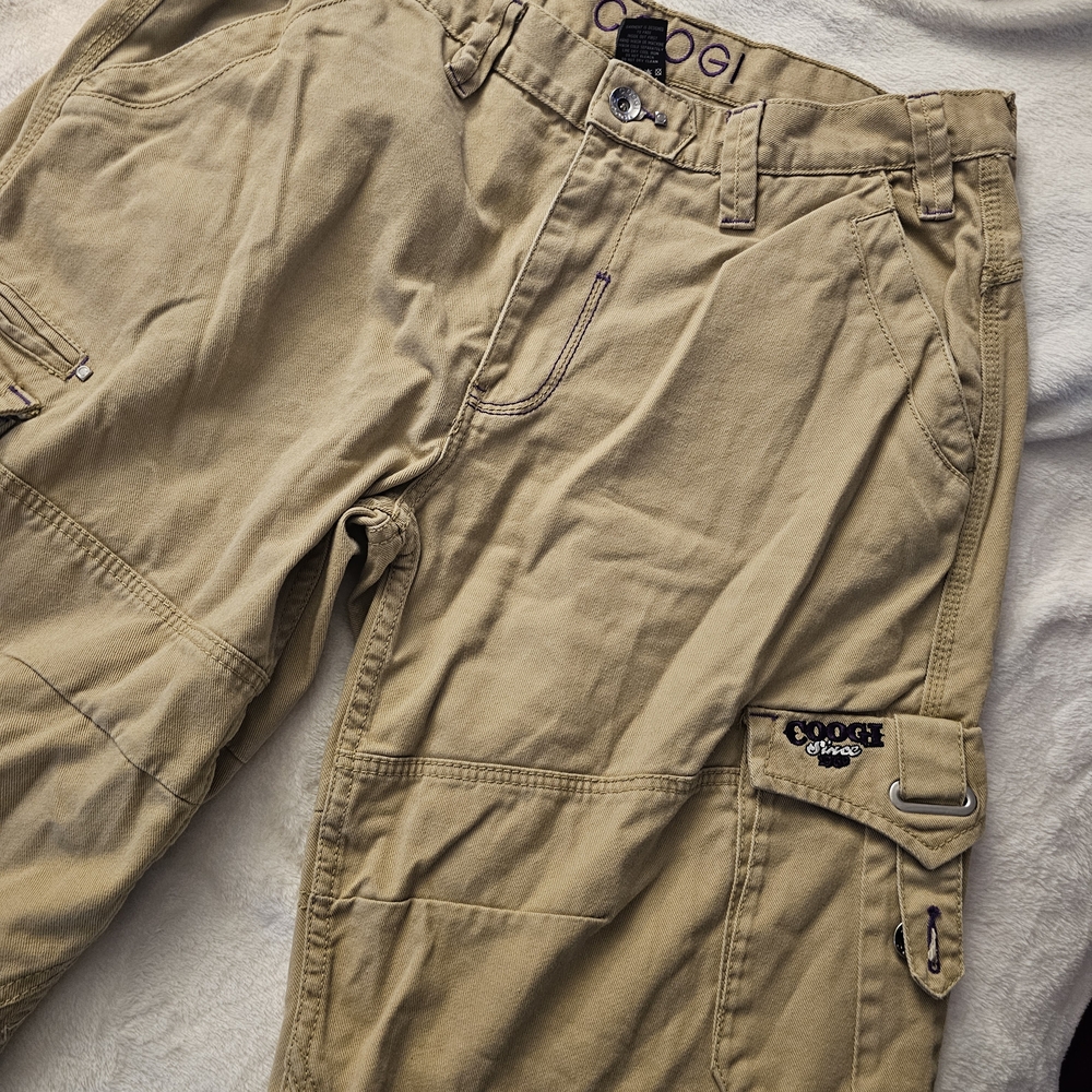 Coogi Men's Tan Cargo Shorts